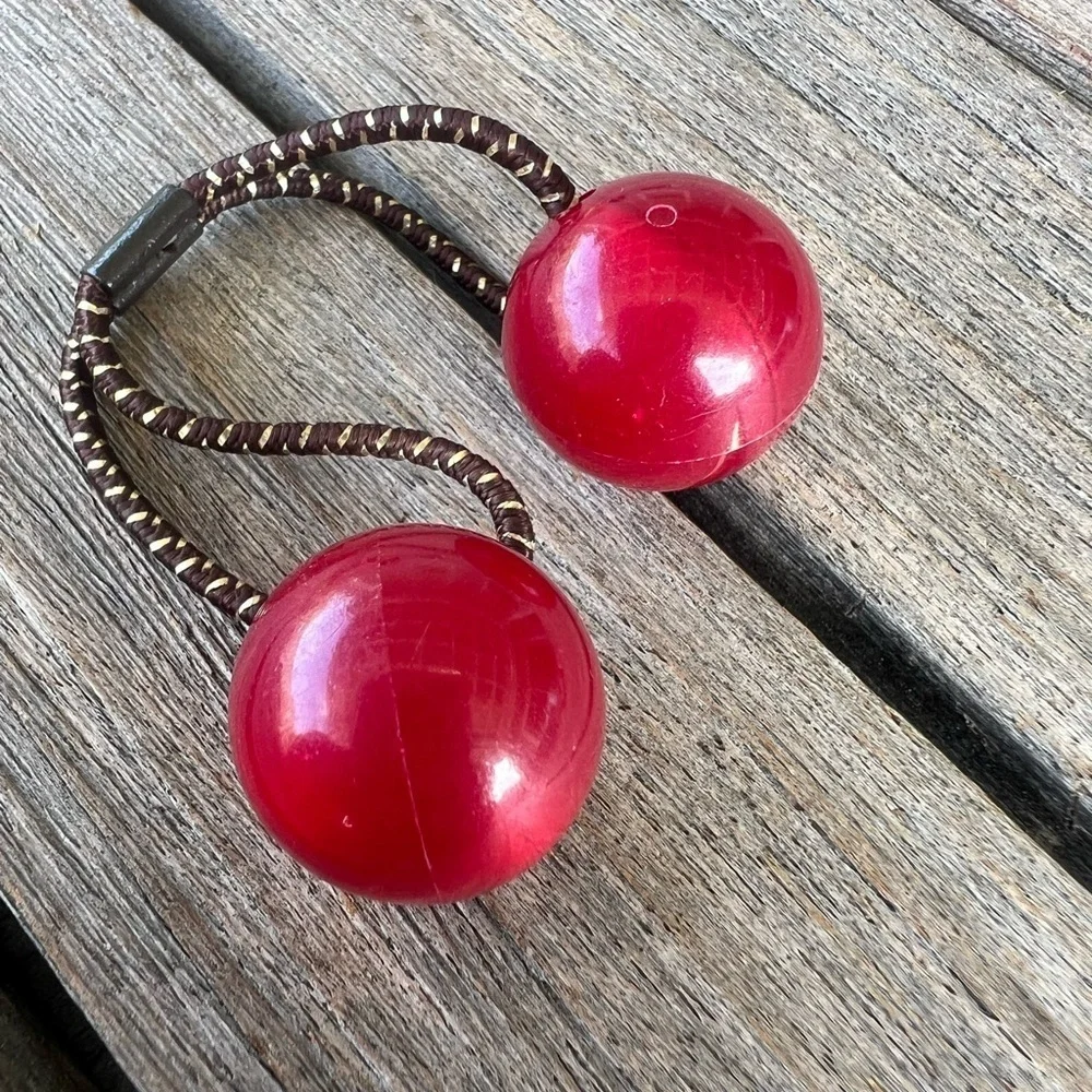 N/A vintage piece